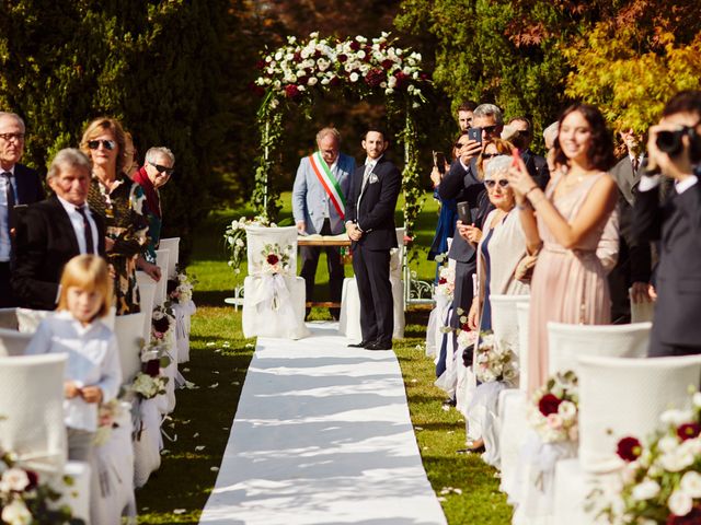 Il matrimonio di Stefano e Laura a Godega di Sant&apos;Urbano, Treviso 16