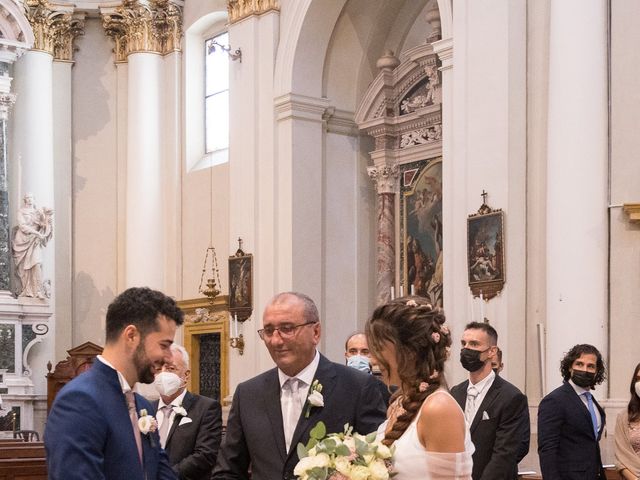 Il matrimonio di Chiara e Lorenzo a Lonato del Garda, Brescia 10