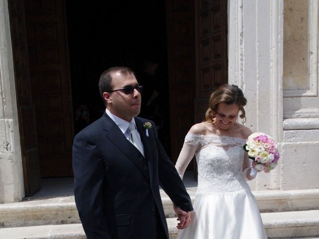 Il matrimonio di Tommaso e Eleonora a Avezzano, L&apos;Aquila 25