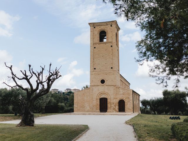 Il matrimonio di Rachele e Paolo a Ponzano di Fermo, Fermo 4