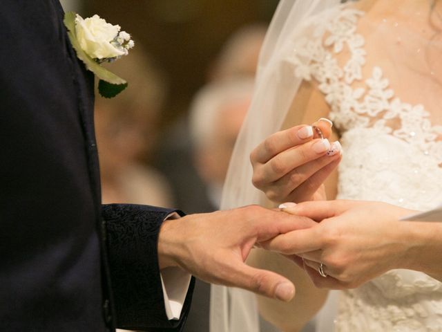 Il matrimonio di Lorenzo e Katia a Giussano, Monza e Brianza 17