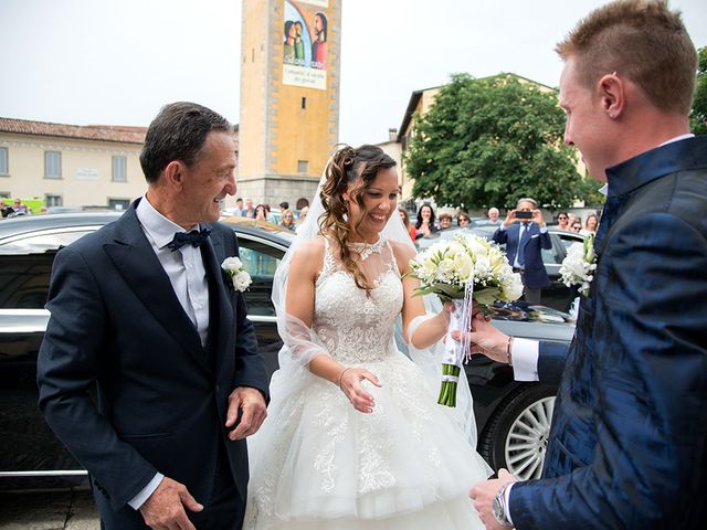 Il matrimonio di Mattia e Francesca a Imbersago, Lecco 20