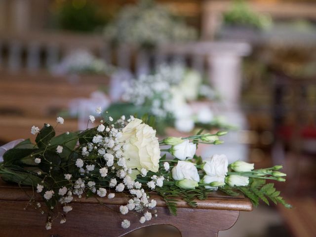 Il matrimonio di Simone e Laura a Casnate con Bernate, Como 7