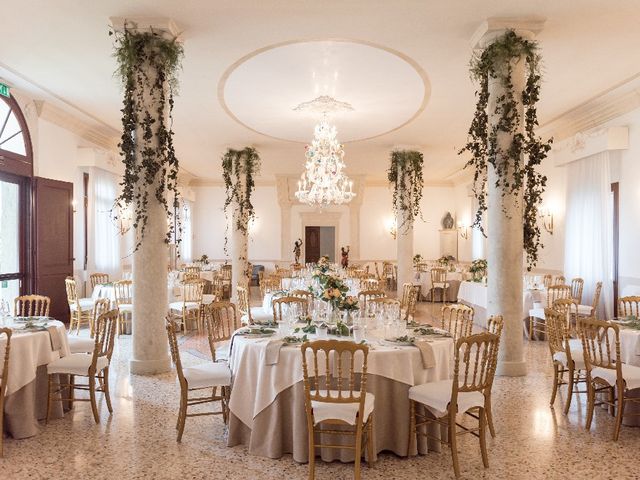 Il matrimonio di Alessandro  e Consuelo a Gorgo al Monticano, Treviso 8