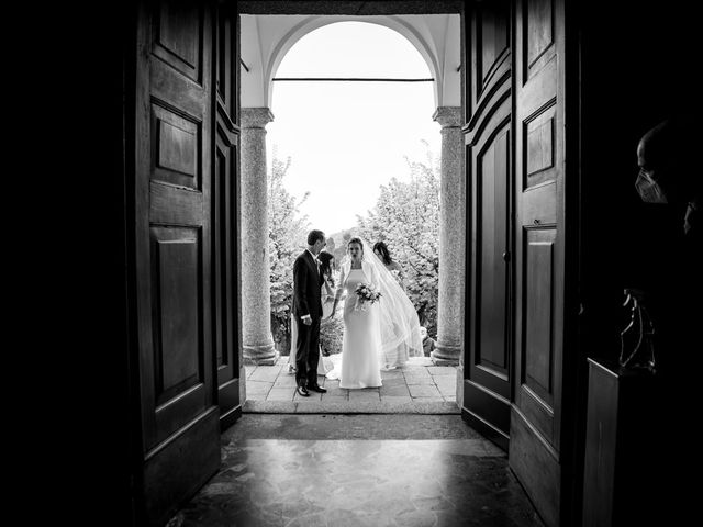 Il matrimonio di Davide e Valentina a Montevecchia, Lecco 14