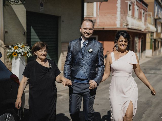 Il matrimonio di Grazia Pia e Jimmy a San Nicandro Garganico, Foggia 10