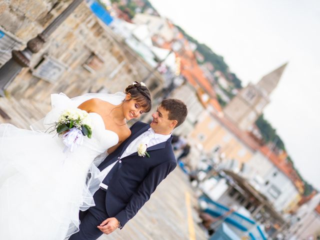 Il matrimonio di Davide e Elisa a Muggia, Trieste 25