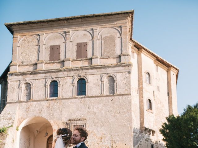 Il matrimonio di Mauruzio e Nicoletta a Capodimonte, Viterbo 30