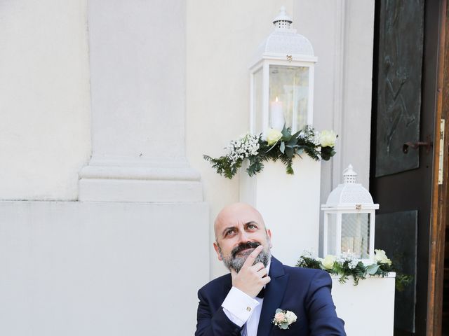 Il matrimonio di Walter e Paola a Bodio Lomnago, Varese 5