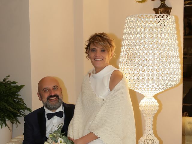 Il matrimonio di Walter e Paola a Bodio Lomnago, Varese 11