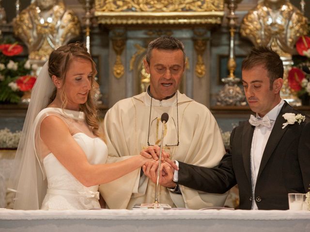 Il matrimonio di Ivan e Emanuela a Arcisate, Varese 18