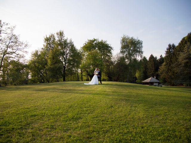 Il matrimonio di Ivan e Emanuela a Arcisate, Varese 28