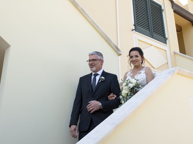 Il matrimonio di Valentina e Mirco a Teramo, Teramo 40