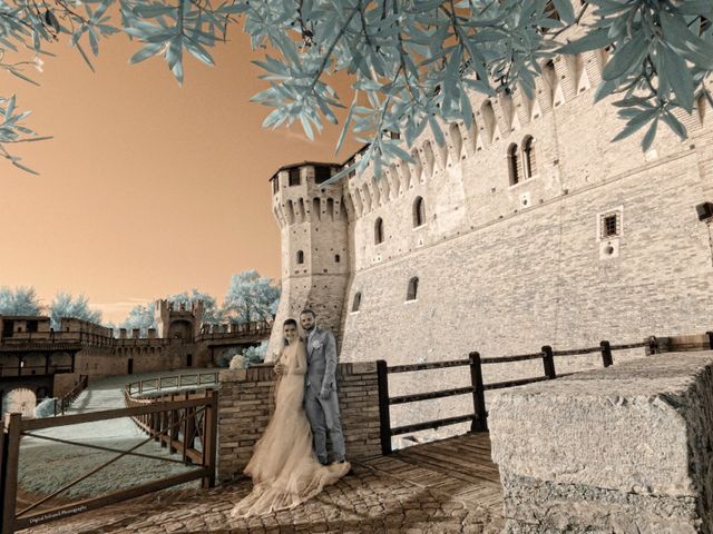 Il matrimonio di Michele e Elisa a Gradara, Pesaro - Urbino 13