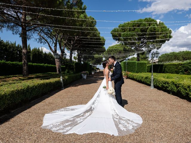 Il matrimonio di Luca e Alessandra a Tricarico, Matera 34
