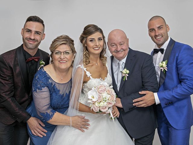 Il matrimonio di Stefano e Sara a Grottammare, Ascoli Piceno 18