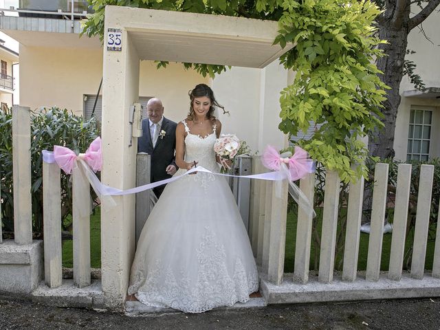 Il matrimonio di Stefano e Sara a Grottammare, Ascoli Piceno 19