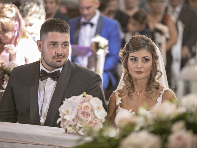 Il matrimonio di Stefano e Sara a Grottammare, Ascoli Piceno 24