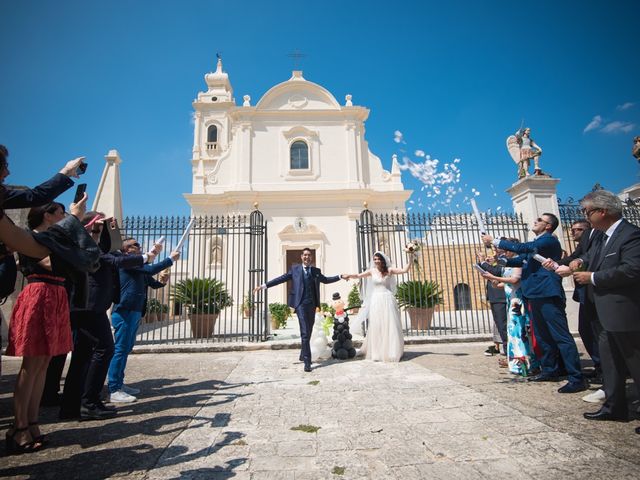 Il matrimonio di Damiano e Marika a Laterza, Taranto 45