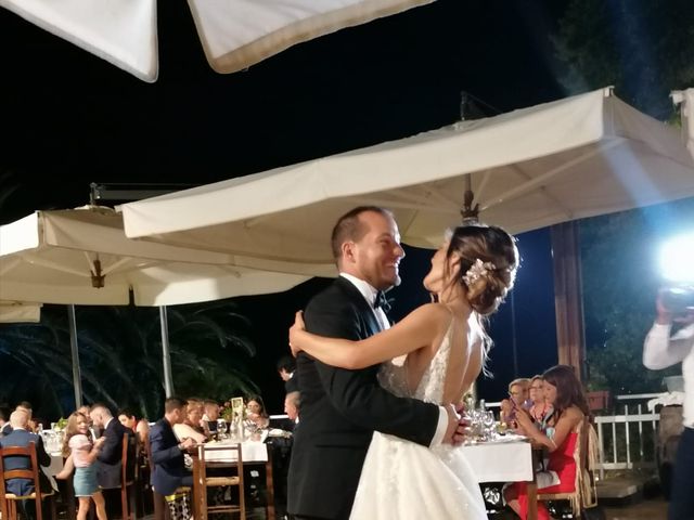 Il matrimonio di Daniele e Daniele e Caterina a Ostuni, Brindisi 8