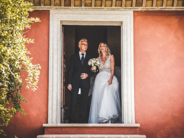 Il matrimonio di Simone e Lucia a Fossombrone, Pesaro - Urbino 56