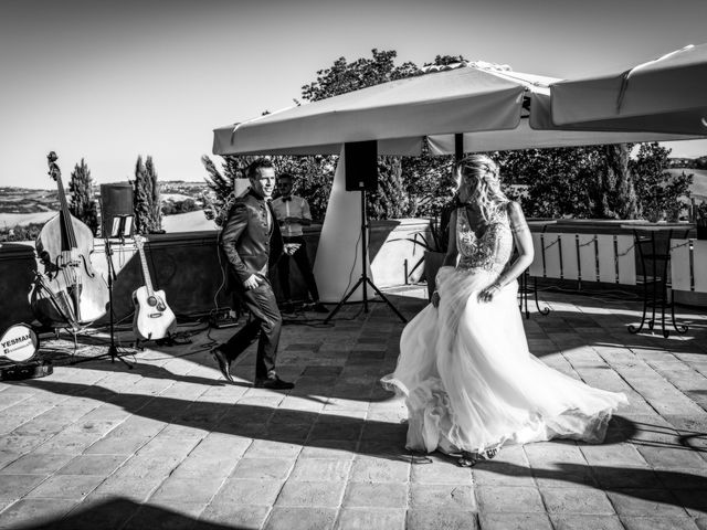 Il matrimonio di Simone e Lucia a Fossombrone, Pesaro - Urbino 120