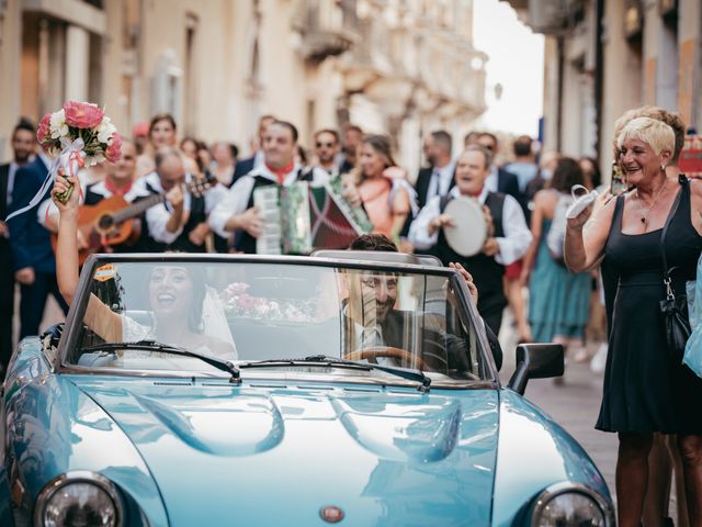 Il matrimonio di Chiara e Massimo a Taormina, Messina 38