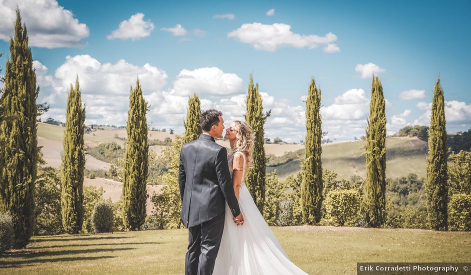 Il matrimonio di Simone e Lucia a Fossombrone, Pesaro - Urbino