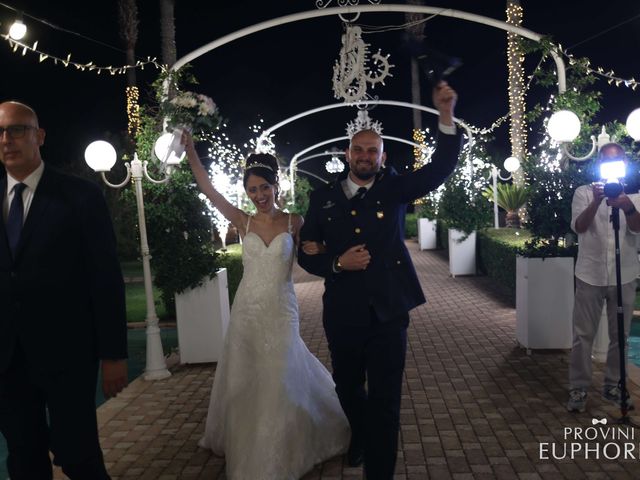 Il matrimonio di Alberto  e Barbara a Brindisi, Brindisi 11