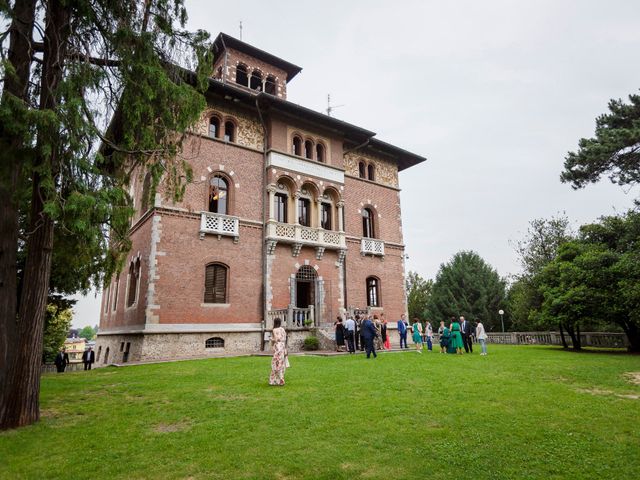 Il matrimonio di Riccardo e Ilaria a Samarate, Varese 6