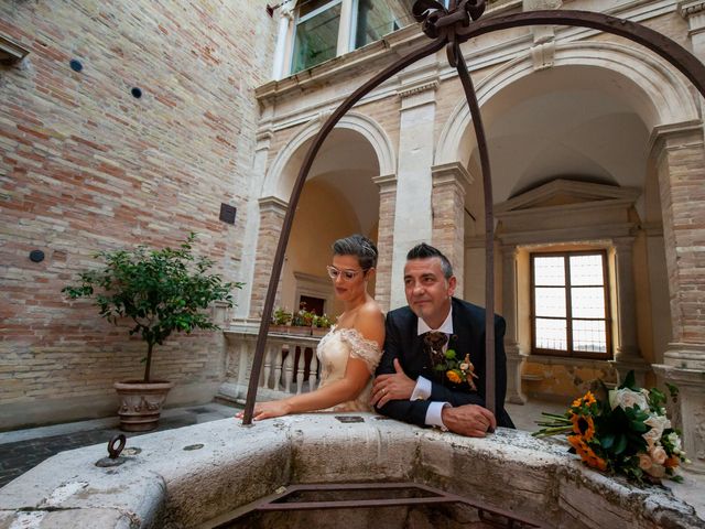 Il matrimonio di Maria e Antonio a Fermo, Fermo 17