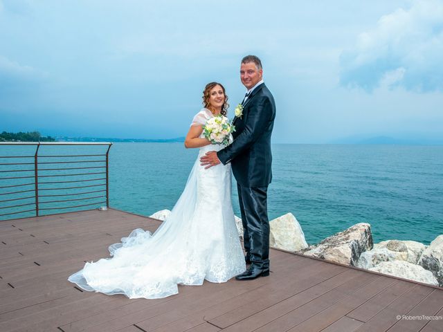 Il matrimonio di Costante e Elisa a Desenzano del Garda, Brescia 17