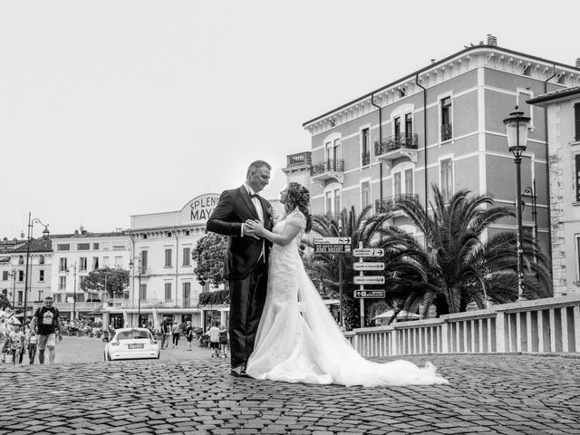 Il matrimonio di Costante e Elisa a Desenzano del Garda, Brescia 21