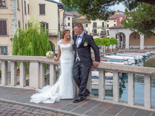 Il matrimonio di Costante e Elisa a Desenzano del Garda, Brescia 22