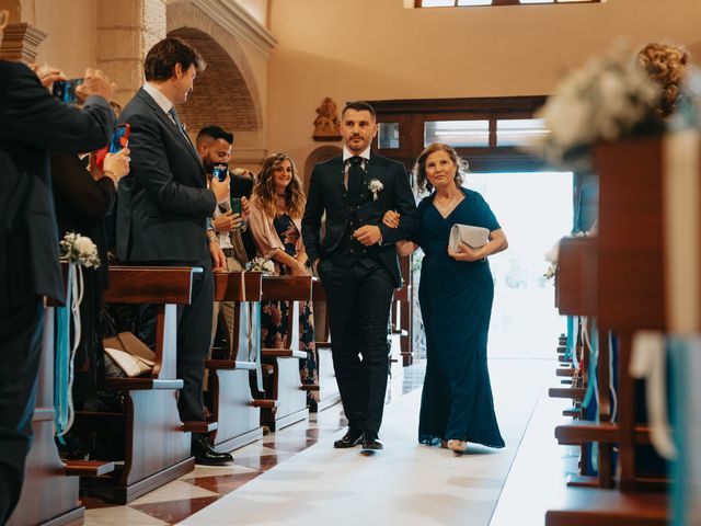 Il matrimonio di Valeria e Nicola a Elmas, Cagliari 24