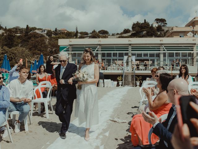 Il matrimonio di Renè e Anna a Finale Ligure, Savona 12