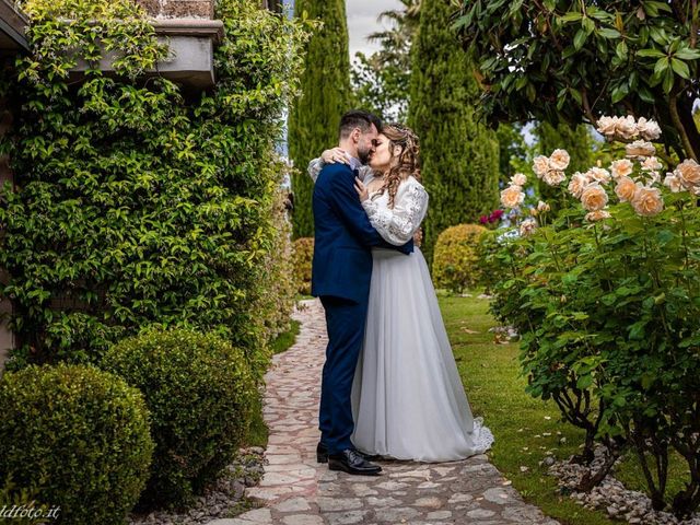 Il matrimonio di Gianluca  e Francesca  a Ruviano, Caserta 2