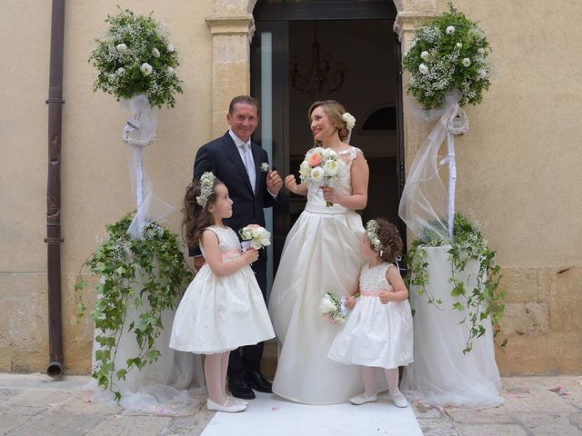 Il matrimonio di Francesco e Angela a Villa Castelli, Brindisi 21