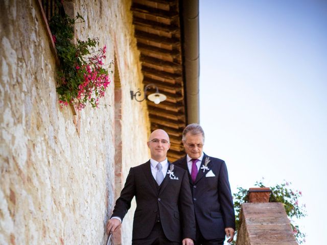 Il matrimonio di Fabrizio e Kelli a Certaldo, Firenze 30