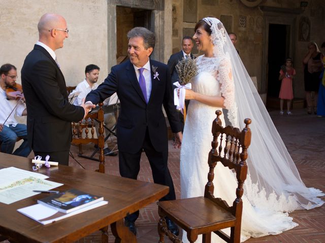 Il matrimonio di Fabrizio e Kelli a Certaldo, Firenze 57