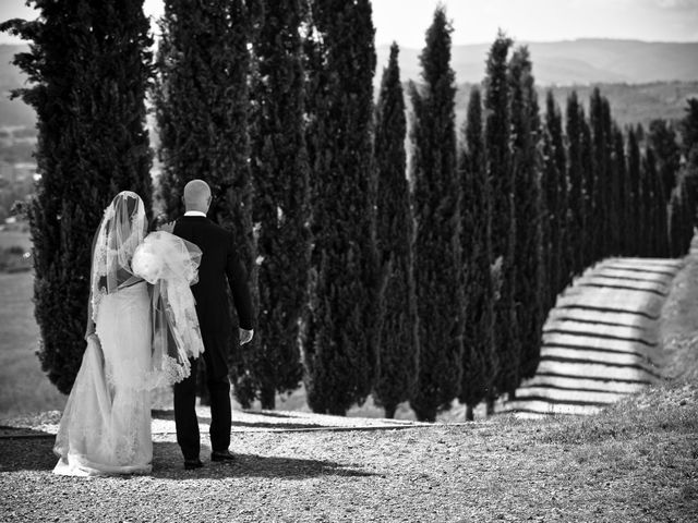 Il matrimonio di Fabrizio e Kelli a Certaldo, Firenze 1