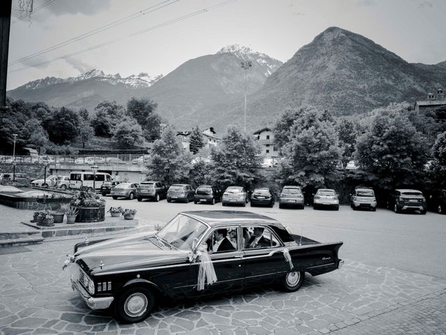 Il matrimonio di Anif e Francesca a Nus, Aosta 16