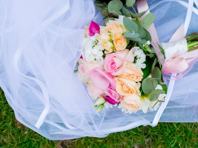 Il matrimonio di Anif e Francesca a Nus, Aosta 26