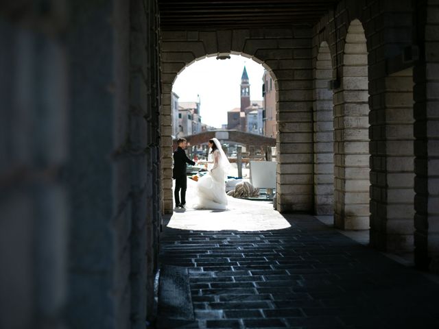 Il matrimonio di Enrico e Claudia a Chioggia, Venezia 37