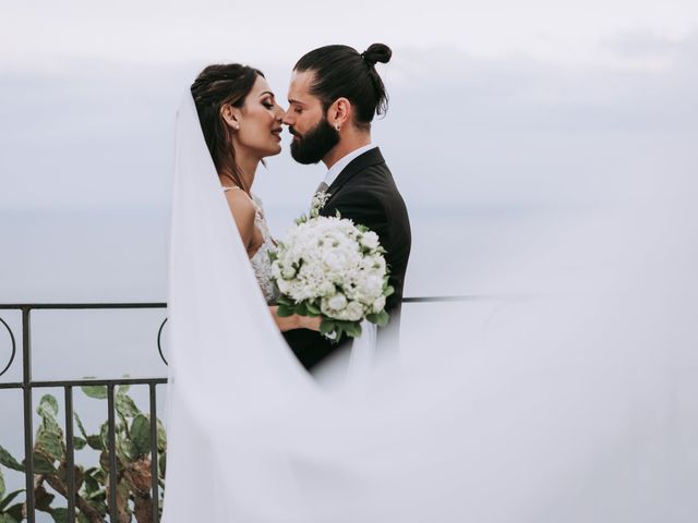 Il matrimonio di Gabriele e Valeria a Taormina, Messina 22