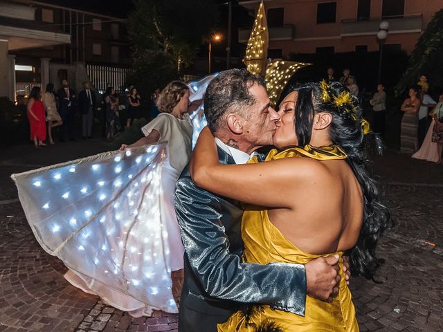 Il matrimonio di Gianmario e Monica a Borgomanero, Novara 76