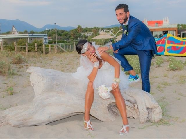 Il matrimonio di Pino e Rebecca a Viareggio, Lucca 46