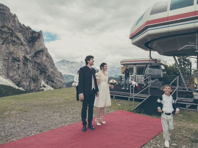 Il matrimonio di Riccardo e Laura a Corvara in Badia- Corvara, Bolzano 42