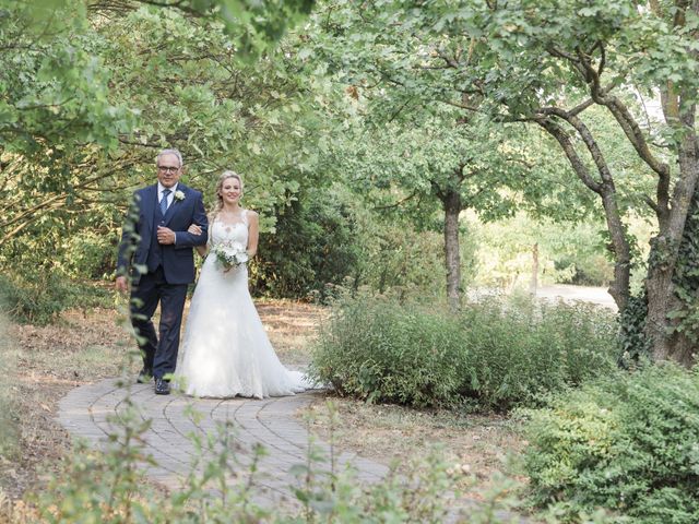 Il matrimonio di Davide e Elena a Castel San Pietro Terme, Bologna 22