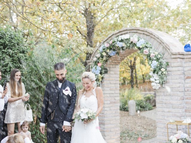 Il matrimonio di Davide e Elena a Castel San Pietro Terme, Bologna 28